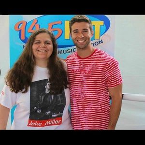 Meet your Posher, Averi